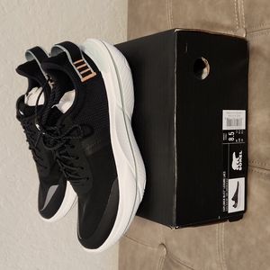 🔥NWT Sorel Explorer Blitz Women's fits 7.5